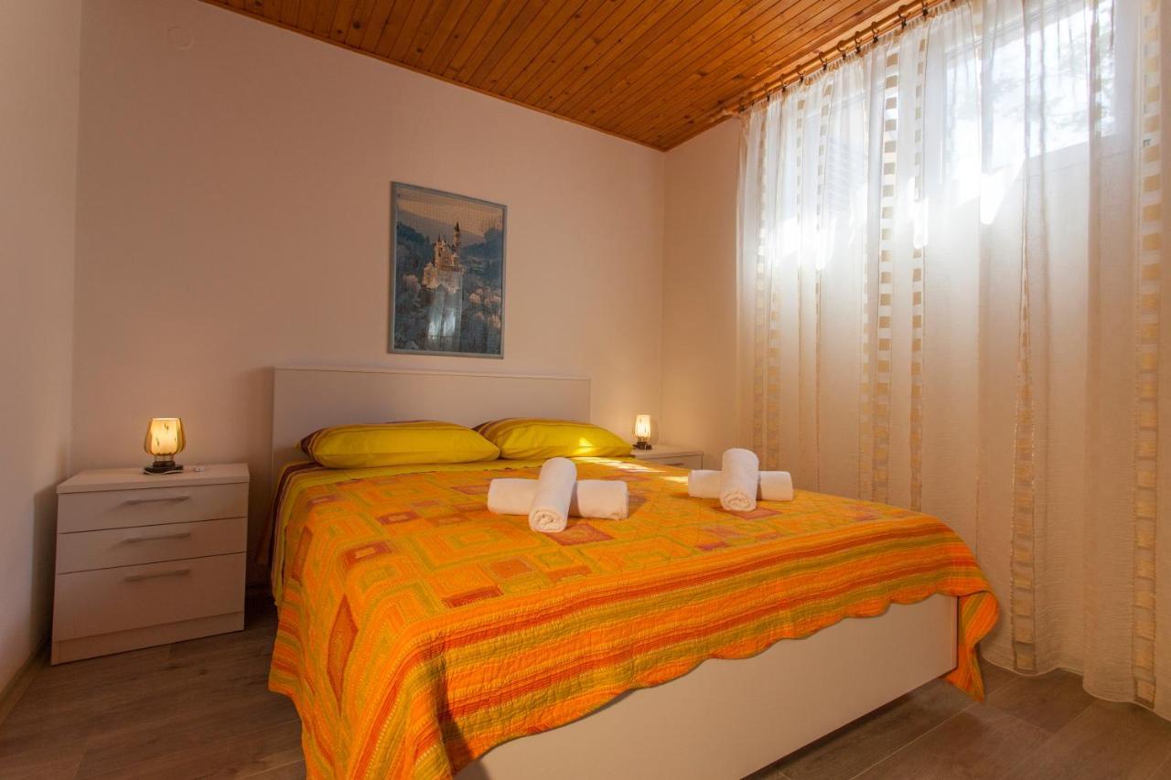 Apartman Budimir Cres Buitenkant foto